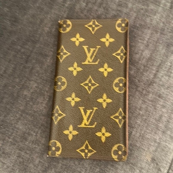 Louis Vuitton Long Wallet with Signature Logo in Coated Canvas - Picture 4 of 8
